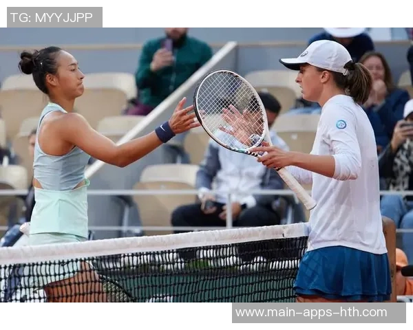 弗洛伦齐直言莱奥已不再年轻应给予更多期待与责任