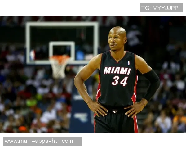 皮尔斯质疑雷阿伦加盟热火称LBJ是我们的宿敌不可合作