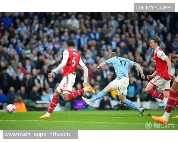 维拉半场领先曼城数据分析射门控球率对比揭示比赛态势