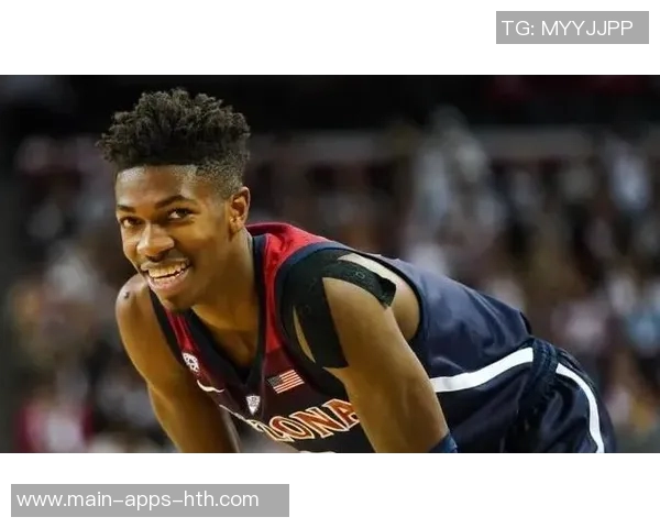 奎因成NBA历史首位新秀中锋斩获30三双成就引发关注